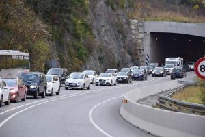 Caravana en carretera de Andorra